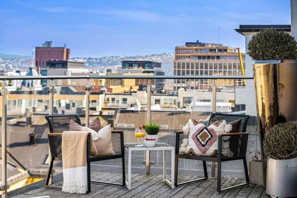 Praktisk 1-Roms Leilighet Oslo Buitenkant foto